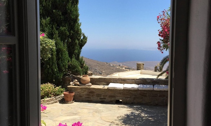 Tinos House | Unique view of the Aegean Sea and islands