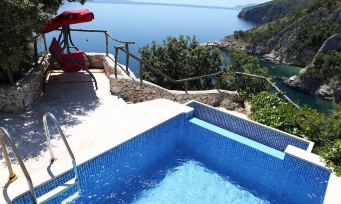 Brsec Villa | Unique Villa on the Cliff with pool and spectacular views