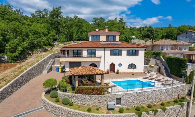 Viskovo Villa | Unique villa with private pool near Kastav