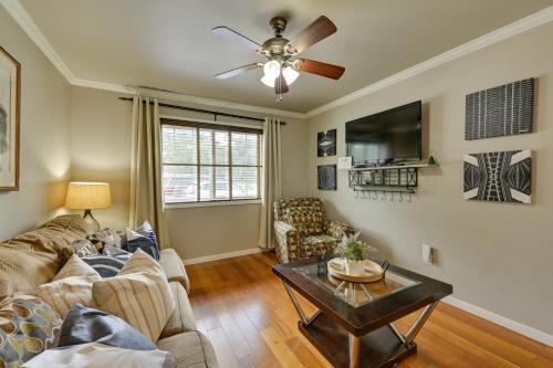 Nacogdoches Apartment | UNIT 1 - Walk to SFA Campus, Comfy, Children & Pet-Friendly Nacogdoches Condo