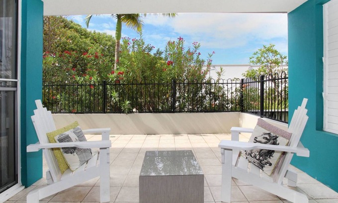 Coolum Beach Apartment | Unit 3 'On the Park' at Coolum Beach