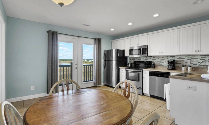 Surf City Condo | Unit 304S at Tiffany's Motel