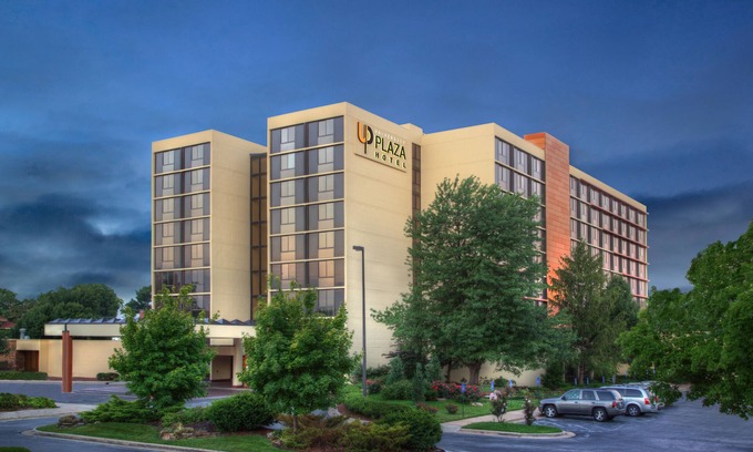 Walnut Street Hotel | University Plaza Hotel and Convention Center Springfield