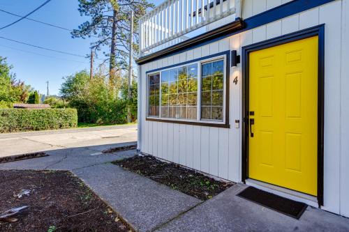 Friendly Apartment | UO, Autzen Stadium, Matthew Knight Arena, Amazon Park #4