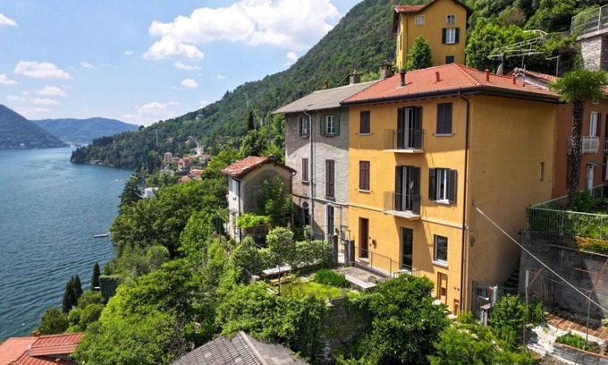 Moltrasio Apartment | Up & Up - MyHomeinComo