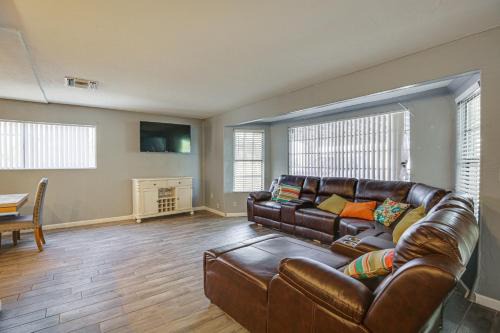 El Centro House | Updated El Centro Home with Private Patio