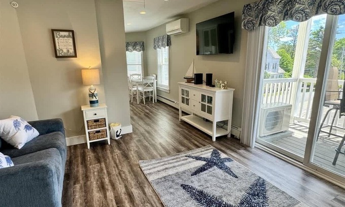 Ogunquit Condo | Updated Lookout Condo