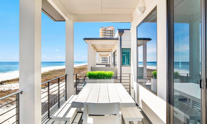 Ono Island House | Upscale Newly Built Home w/Gulf Views + Private Pool!