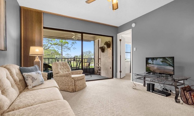 Ventura Apartment | Upstay 2BR Golfer s Retreat w Patio Ventura Resort