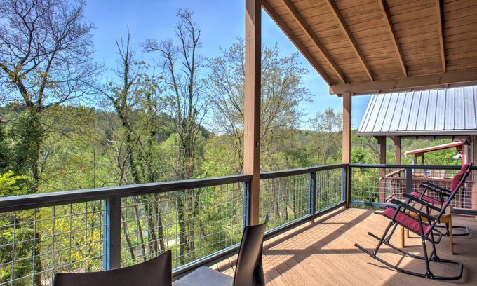 Asheville Cottage | Upstream Cottage | Near Downtown Asheville and Trails | Hot Tub and Balcony | Pet Friendly