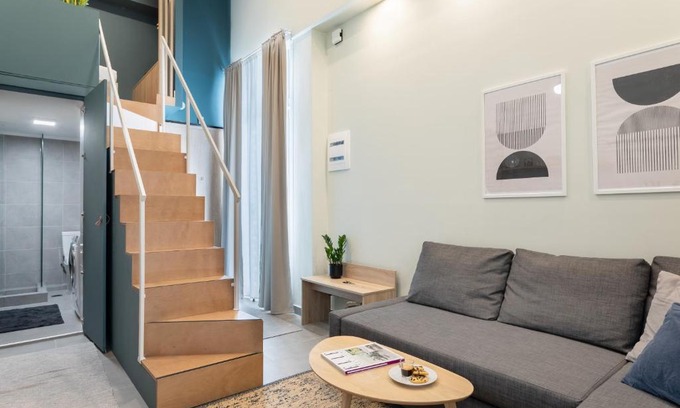 Ano Poli Apartment | Urban loft II
