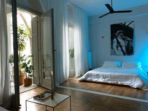 Neapoli Apartment | Urban Loft in Athina