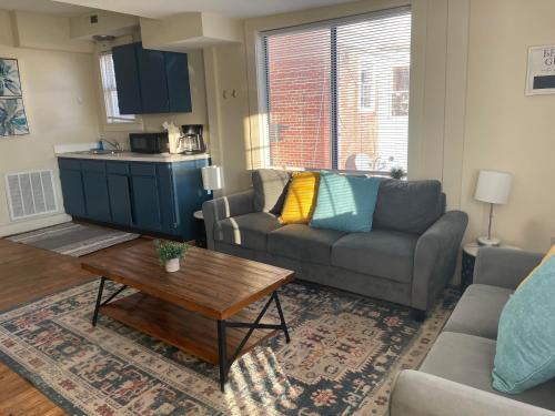 Waynesboro Apartment | Urban Oasis In Downtown Waynesboro Near Parkway