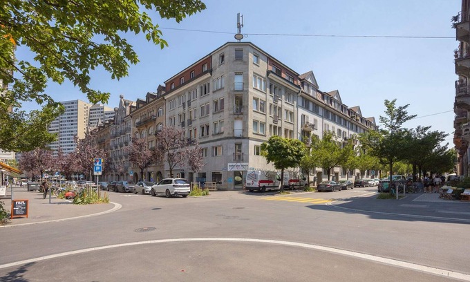 Sihlfeld Apartment | Urban Oasis with Queen Bed and City View (BE-32)