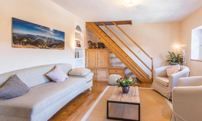 Siegsdorf Apartment | Uriges Landhäuschen