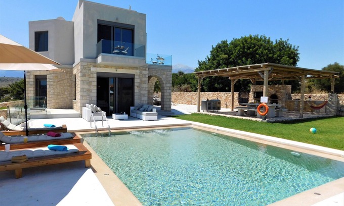 Apokoronas Villa | V. Private 2-bedroom villa, sea views, heated pool, swim jet, 5 mins from beach.