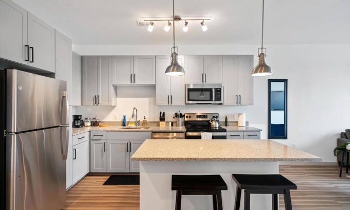 Woodbridge Apartment | VA - Viridium - Apt 662