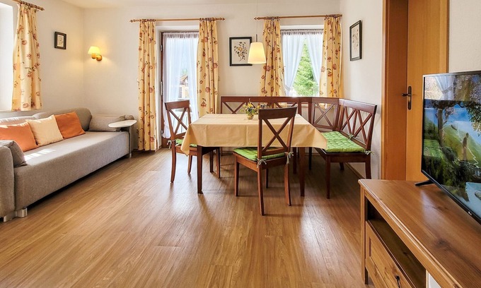 Schwob Apartment | Vacation apartment south, 1-2 persons, 51 sqm, 1 bedroom, balcony, non-smoking