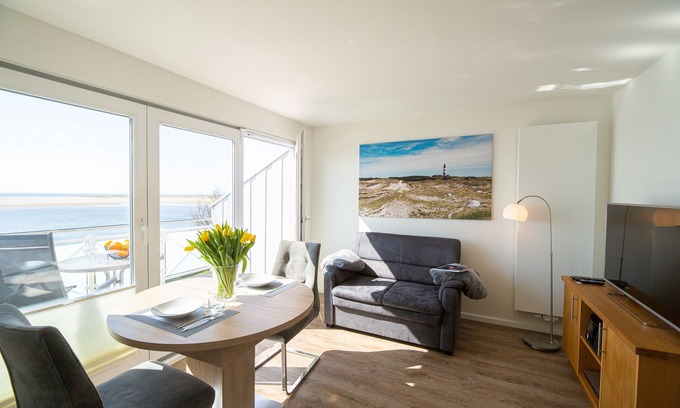 Wittduen Apartment | Vacation apartment *Ran 2