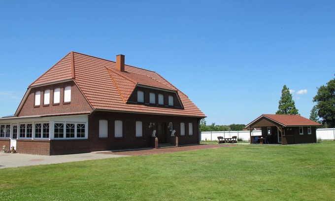 Moorhusen Apartment | Vacation apartment/apartment for 6 guests with 105m² in Südbrookmerland (161854)