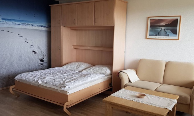 Holm Apartment | Vacation apartment/apartment for 2 guests with 38m² in Holm (20379)