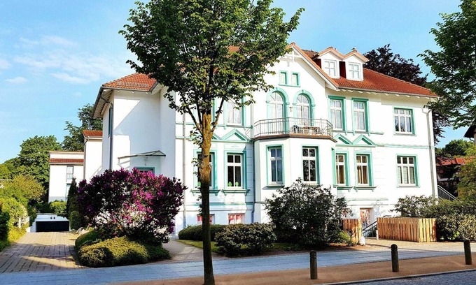 Kuhlungsborn Ost Apartment | Vacation apartment Sanssouci - Villa Sanssouci