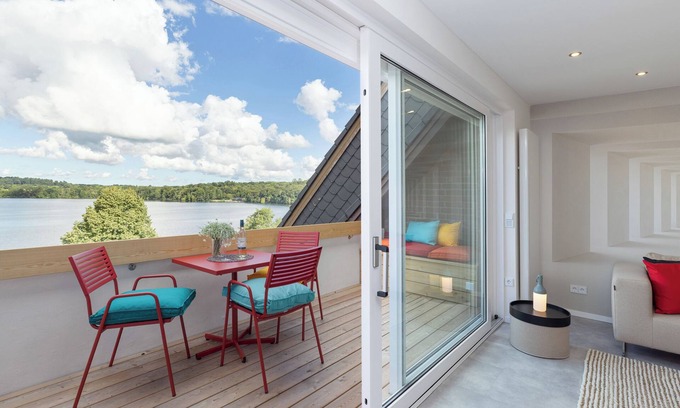 Malente Apartment | Vacation apartment Diekseeloge with lake view in Bad Malente