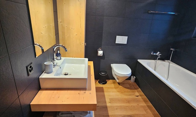 Gsteig Apartment | Vacation apartment in Gsteig (near Gstaad), mid-January 2026 to mid-March 2026!