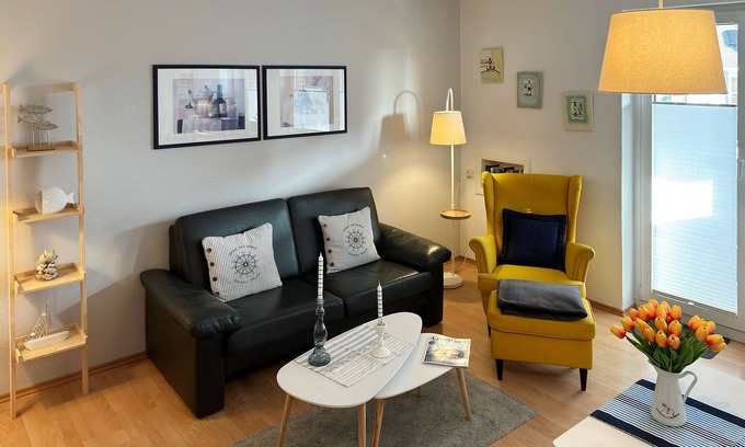 Wittduen Apartment | Vacation apartment "Kniepsand"