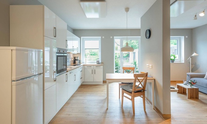 Husum Apartment | Vacation apartment Sonnenwende in Husum for up to 3 people