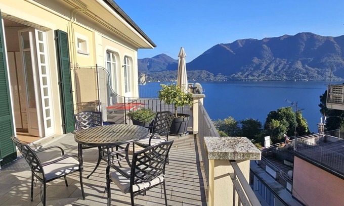Ghiffa Apartment | Vacation apartment/studio on Lake Maggiore with two terraces