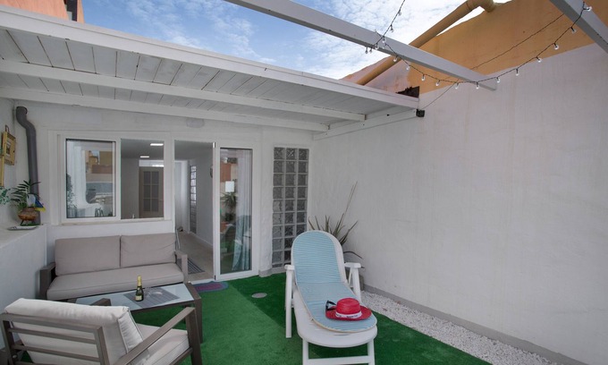Aguimes Apartment | Vacation Apartment 'Villa Monica' with Sea View, Private Terrace and Wi-Fi