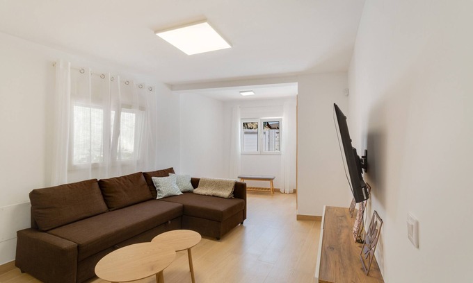 La Solana Apartment | Vacation 'Casa De Vacaciones 1' with Mountain View and Wi-Fi
