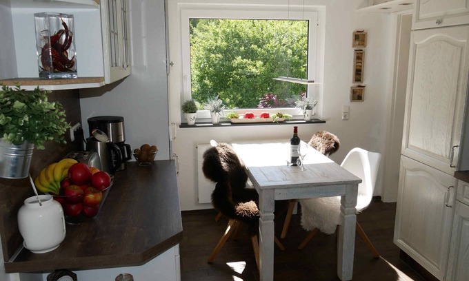 Silbach Apartment | Vacation home with over 1123 m2 of land surrounded by a green garden