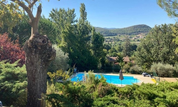 Mollans-sur-Ouveze House | Vacation home in Drôme provençale