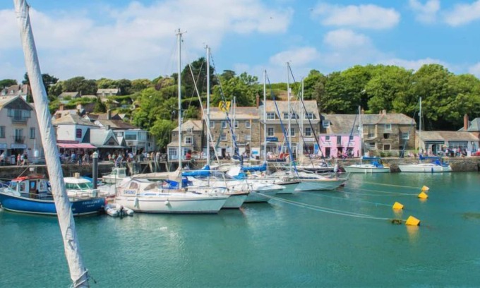 Trevone House | Vacation home Pumpkin Lodge in Wadebridge - Padstow - 6 persons, 4 bedrooms