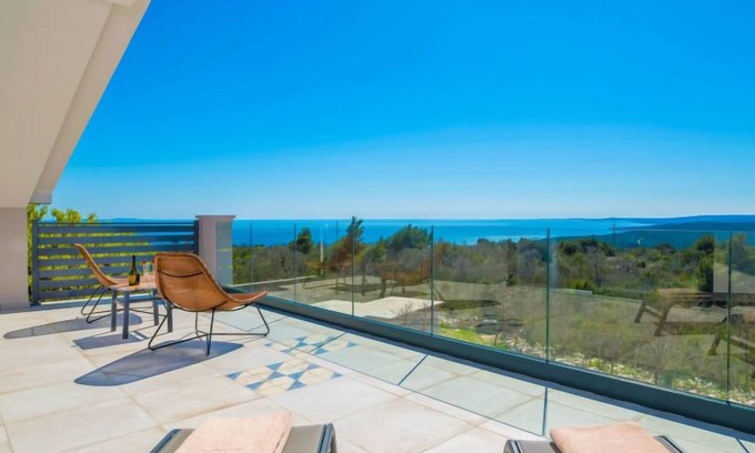 Viskovici House | Vacation home A.R.T. by Interhome