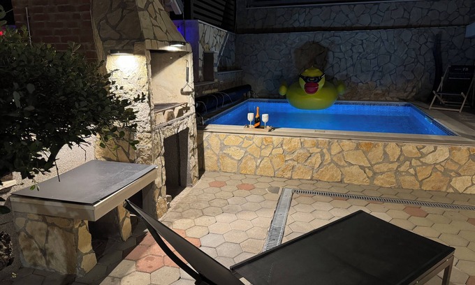 Bilice Villa | Vacation home Bilice - Pool heated - Fitness - Relax