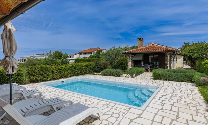 Nova Vas House | Vacation home Ema by Interhome