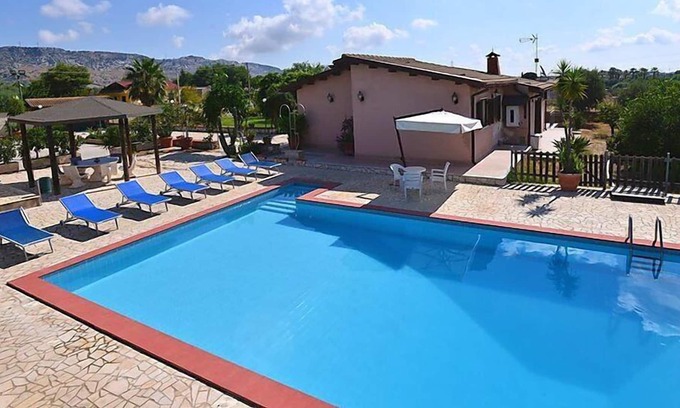 Solarino House | Vacation home Eureka in Floridia - 6 persons, 3 bedrooms