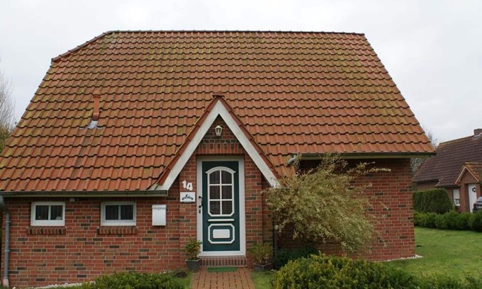 Tannenhausen House | Vacation home Fentje - Holiday home, shower and bath, WC, 2 bedrooms