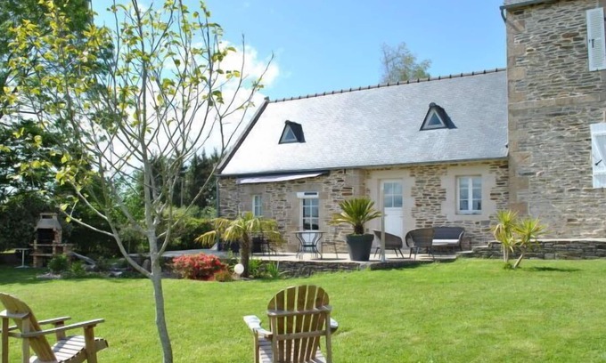 Lannion House | Vacation home Kalon Roz (LOX104) in Lannion - 7 persons, 3 bedrooms