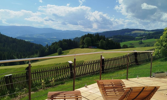 Obergoesel House | Vacation home with mountain panorama! Secluded location at 1100m above sea level for up to 6 people!