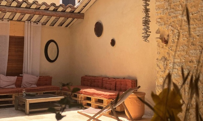 Mormoiron House | Vacation home with heated pool in the Vaucluse for 8 people.