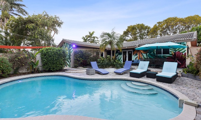 Dania Beach House | Vacation Paradise Home with Heated Pool
