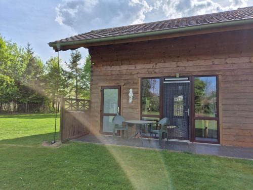 Municipality of Echt-Susteren Ski Chalet | Vakantie boerderij Pepinushof - Blokhut