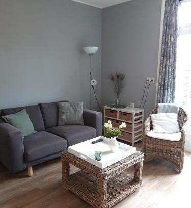 Westkapelle Apartment | Vakantiewoning 100m van het strand met 1 Slaapkamer