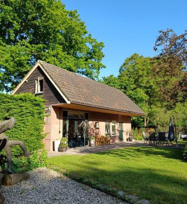 Strooiendorp House | Vakantiewoning met hottub en bedstede - De Kruidenhoeve in het Reestdal