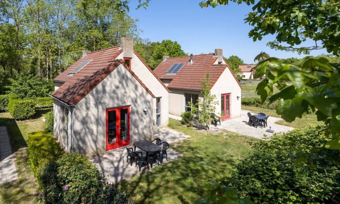 Ewijk House | Vakantiewoning met zonnige tuin