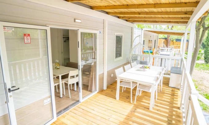 Lanterna House | Valamar Camping Lanterna Mobilehome Superior J for 7 persons
